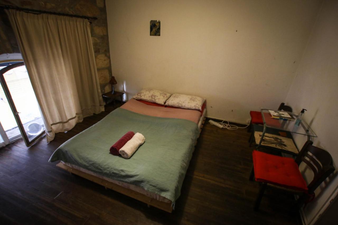 The Monumental House Hotel Athena Bagian luar foto