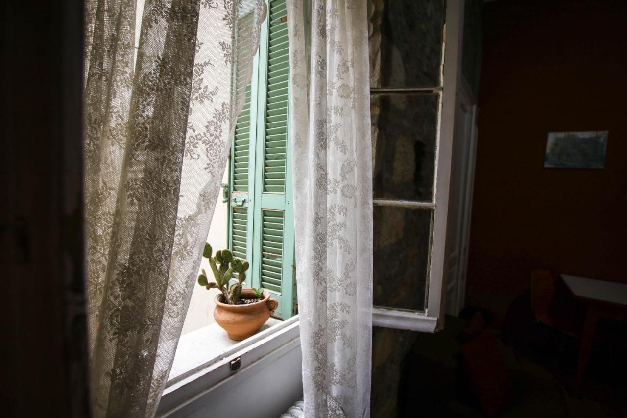 The Monumental House Hotel Athena Bagian luar foto