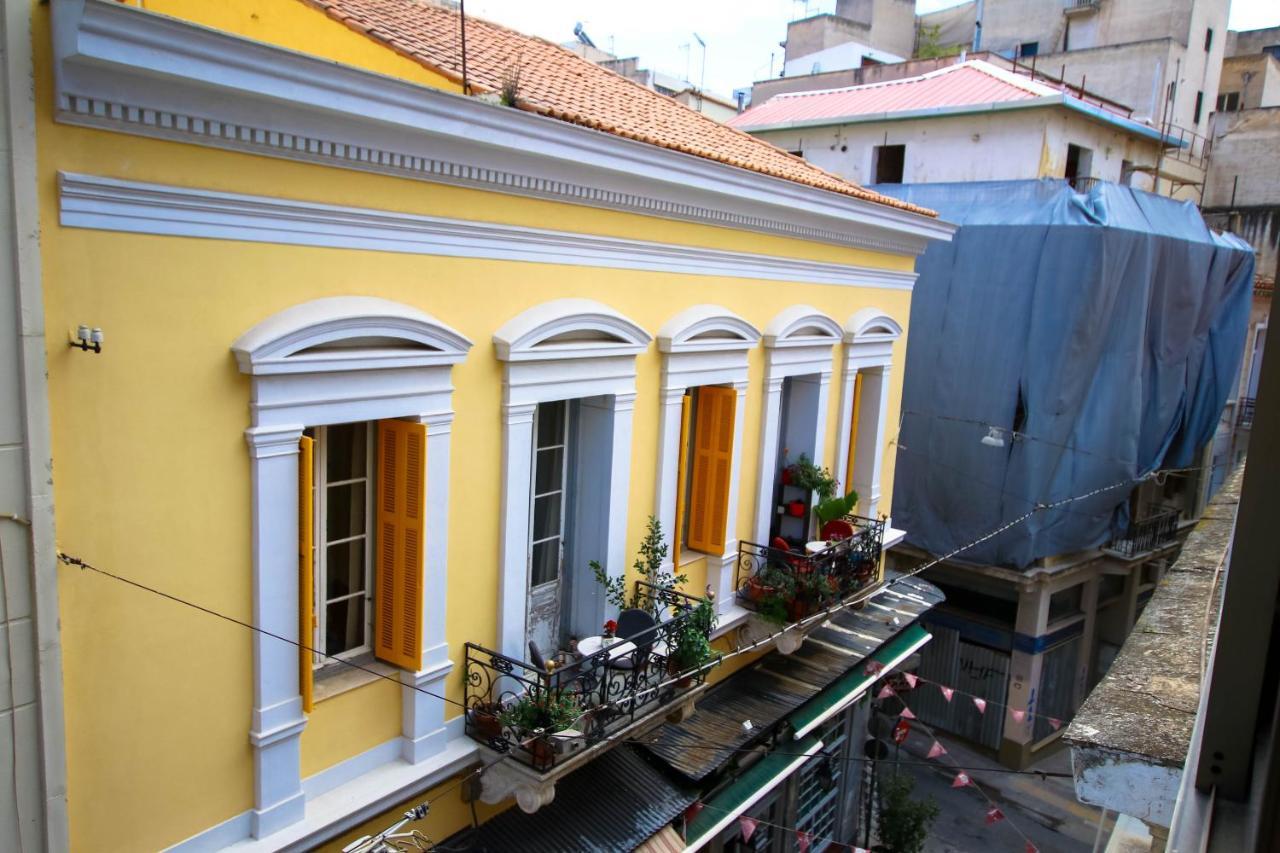 The Monumental House Hotel Athena Bagian luar foto